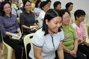 听众与继尊法师的开心互动