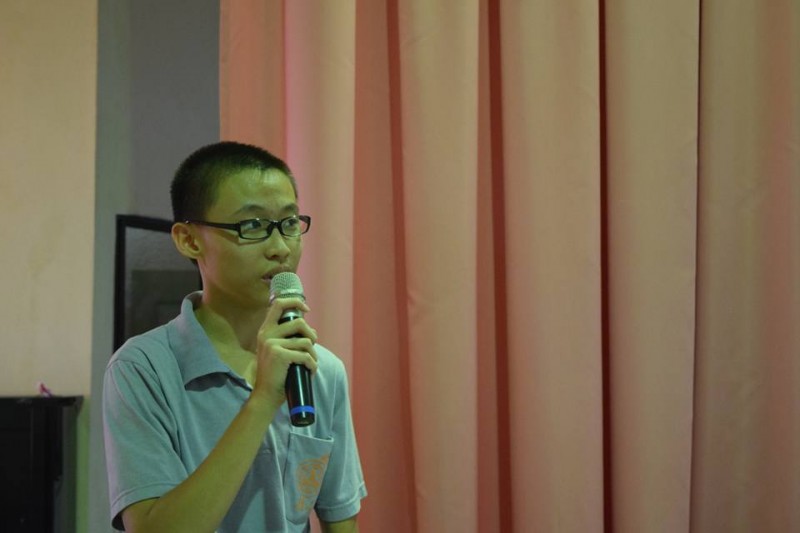 陈羽凡同学致感恩词