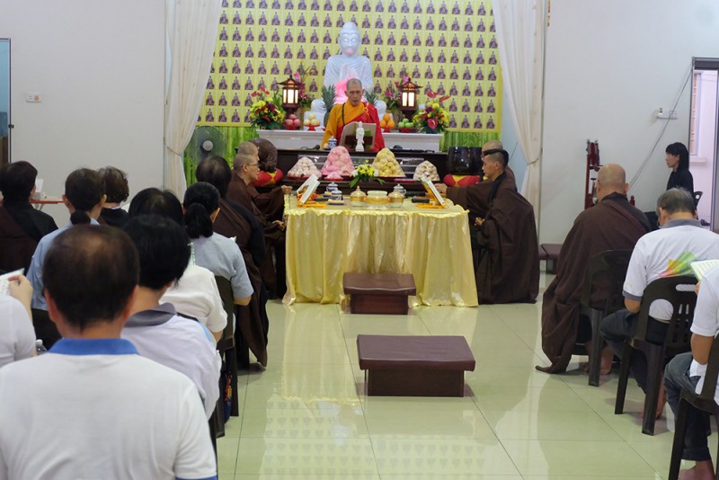 专心聆听师父开示 9.jpg