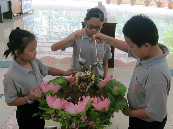 净智庄严功德海……