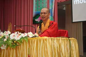 唯悟法师开示 FoSan5.jpg