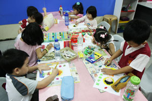 选色、填色,把自己的生命也填上亮丽的颜色!