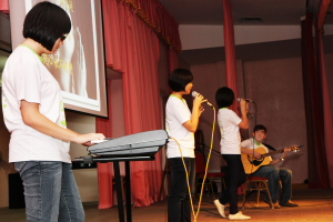 菩提之家成员演绎《心灯》