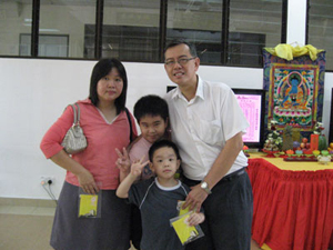 来自北海的李润添一家人