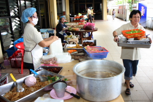 静心观赏“让爱传出去”