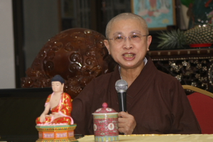 继灯法师于7月12日主讲〈净土修行法〉