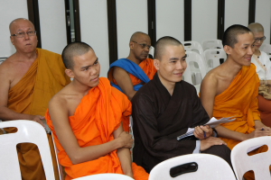 僧伽培训课程英文组在进行中