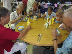 (左一)真如法师,(右二)园长陈矜连老师 4.jpg