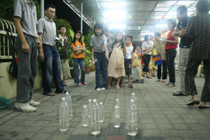 掷圈套瓶 MidAutumn6.jpg