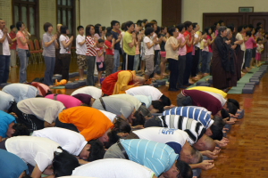 除夕念佛迎新岁- 拜愿