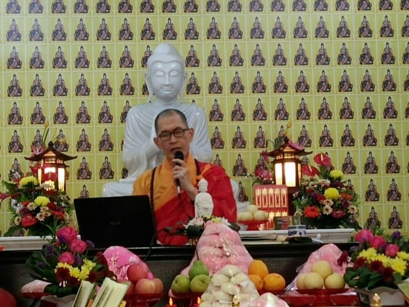 真如法师慈悲开示。