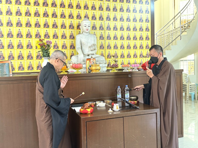 檀香幼儿园(发林分园) 唱诵《大悲咒》和《心经》等环节由梵呗组护持。
