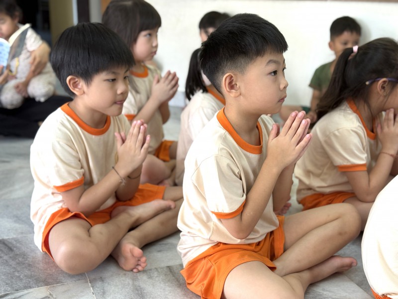 檀香幼儿园(新港分园)- 洒净仪式环节