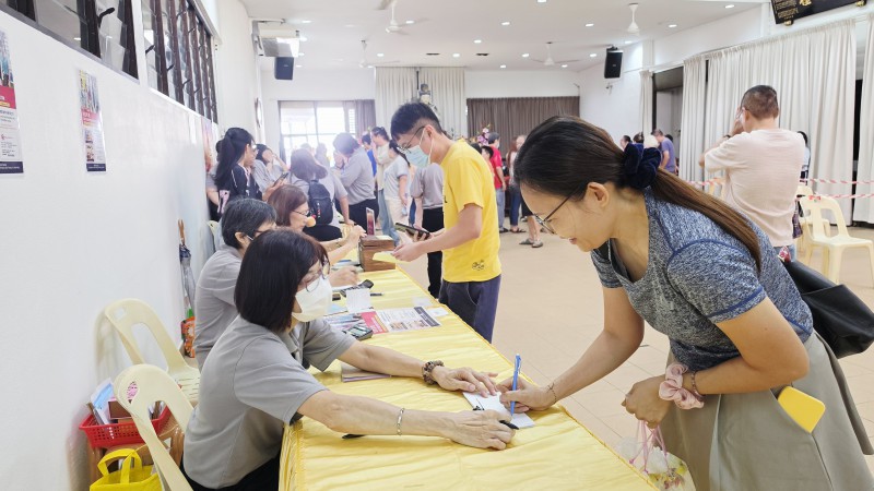 大悲殿还设有基金会柜台
