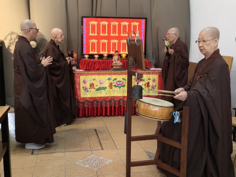 大悲殿常年灯回向环节