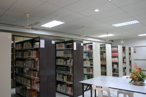 Library 087 b.jpg